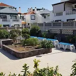 Private With Roof Terrace شقة