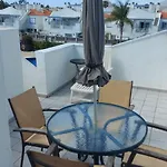 Private With Roof Terrace * أرونا